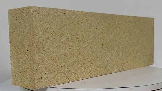 kupować High Alumina Refractory Brick with Design and Low Porosity Below 22% online manufacture